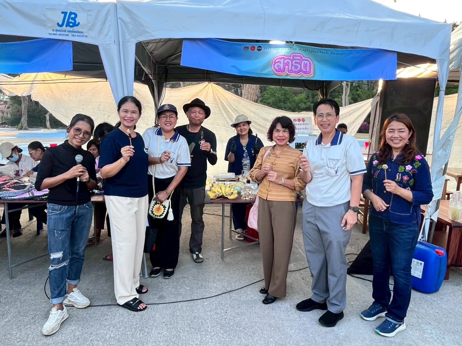 พช.กุยบุรี ร่วมจัดกิจกรรมการสาธิตอาชีพ “งานสามอ่าวเล่าขาน สืบสานประวัติศาสตร์ หลากหลายวัฒนธรรม”