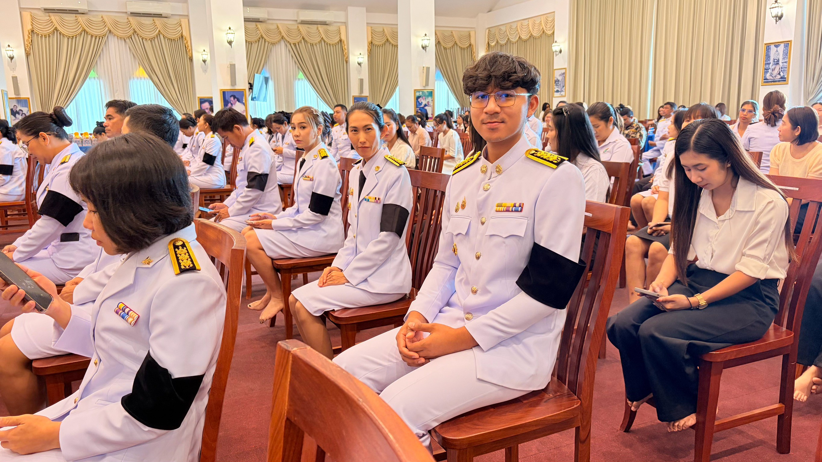 พช.กุยบุรี ร่วมพิธีสวดพระพุทธมนต์และทำบุญตักบาตรถวายพระราชกุศล เนื่องในวันแม่แห่งชาติ 12 สิงหาคม 2569